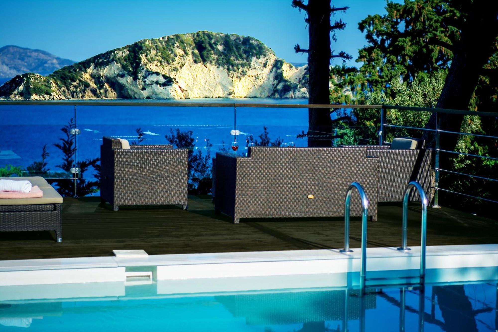 Villa Exensian Villas&suites *