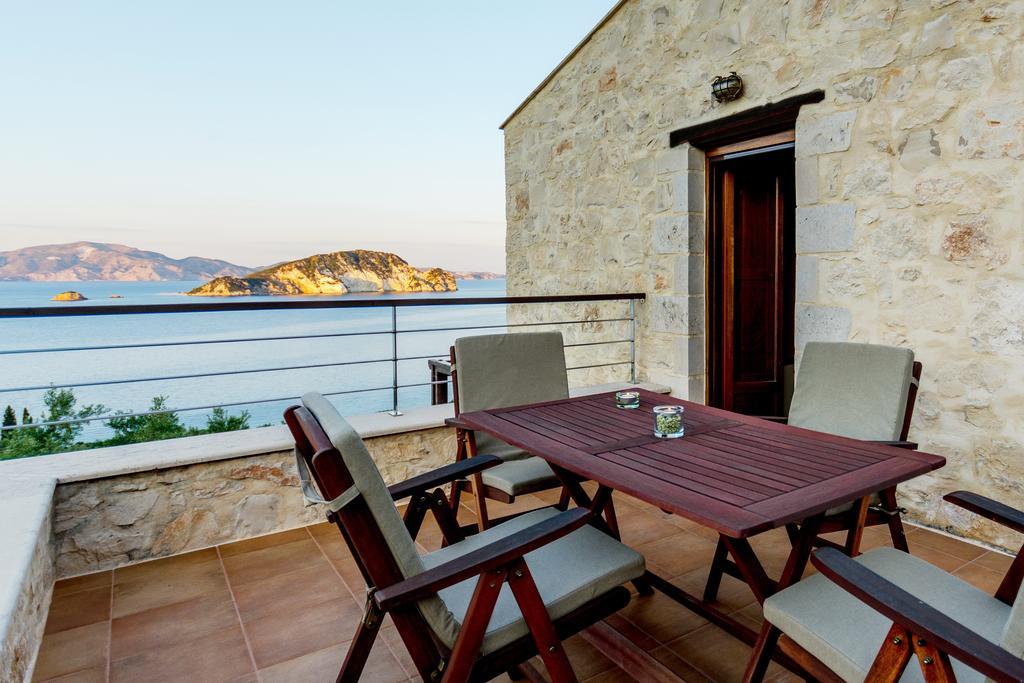 Villa Exensian Villas&suites *