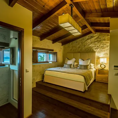 Exensian Villas & Suites Marathias  Exterior photo