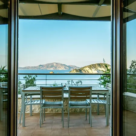 Exensian Villas & Suites Marathias  Exterior photo
