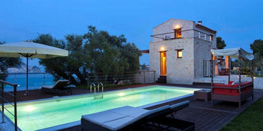 Exensian & Villa Marathias (Zakynthos)